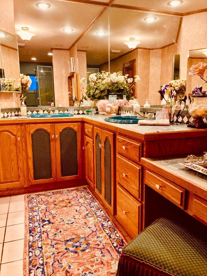 Yellowstone Cattle Baron Ensuite, Private Entrance & Parking - Prairie Rose B&B Cheyenne Buitenkant foto